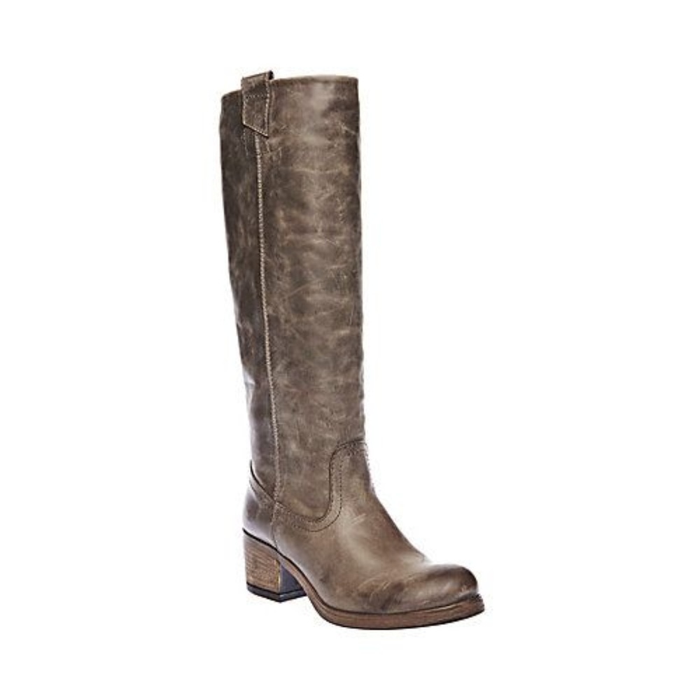 Steve Madden Seester Boots in Taupe